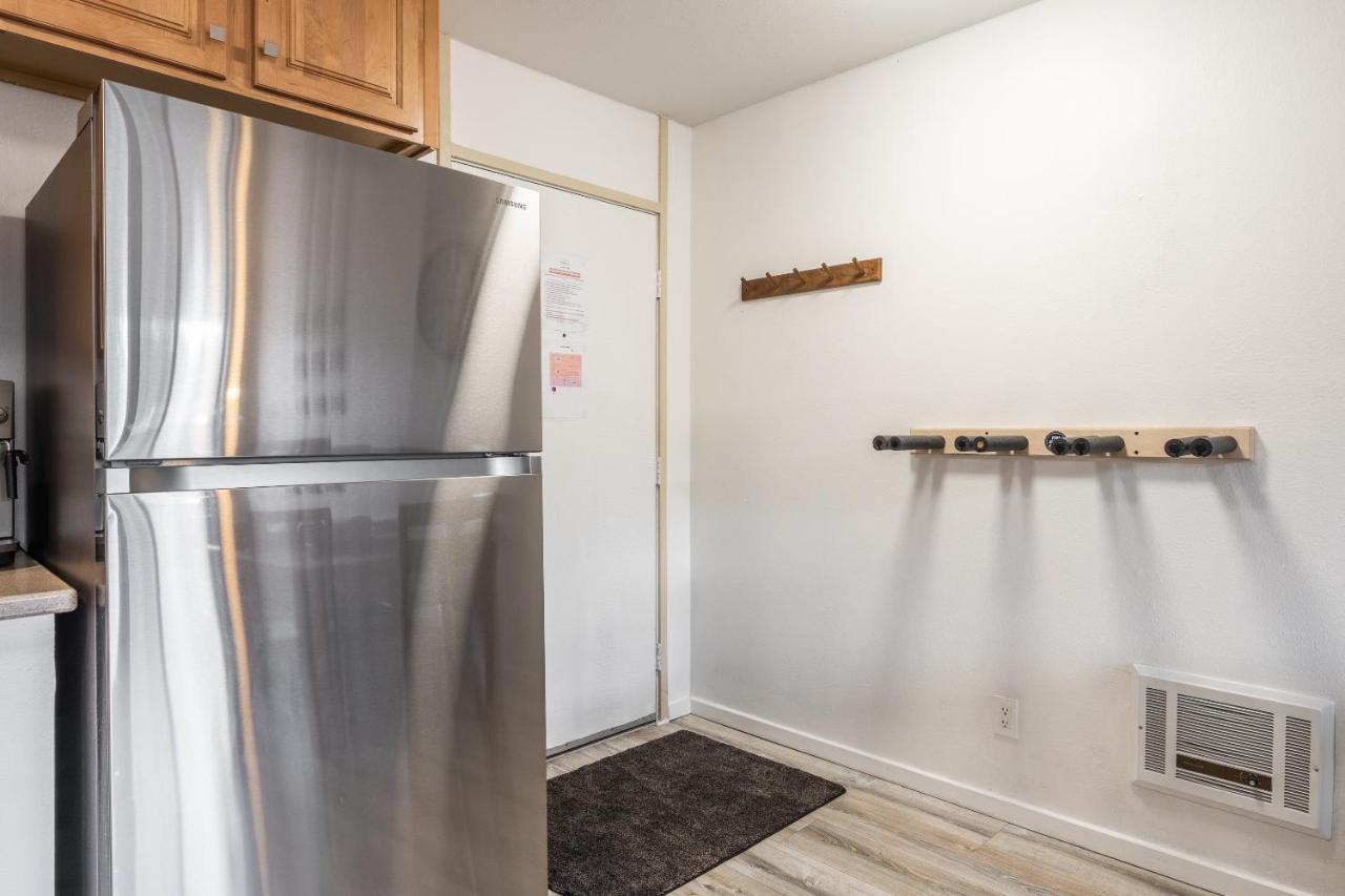 Summit #256 - Top Floor Summit 1 Bedrm 1 Bathrm Condo Just Steps Too Little Eagle Lodge Sleeps 4 ماموث لاكيس المظهر الخارجي الصورة
